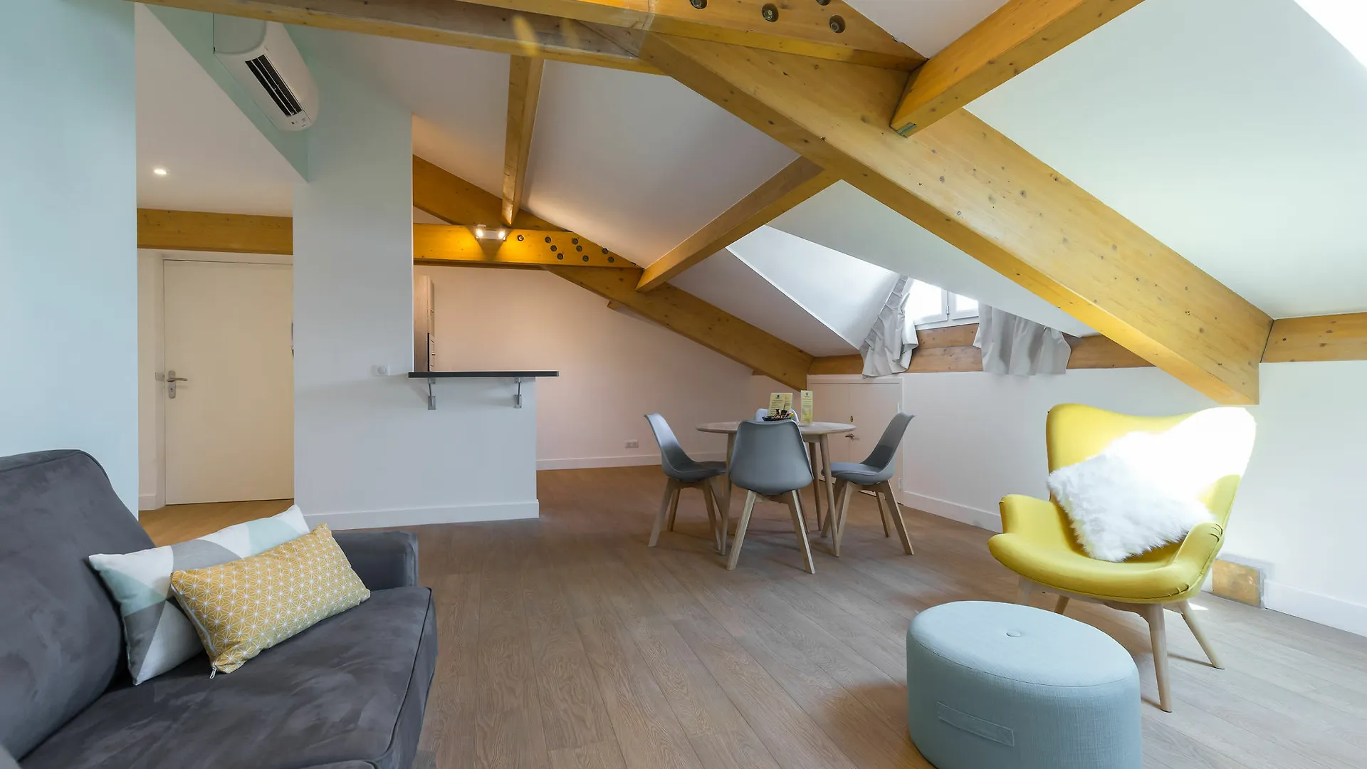 Florella Jean Jaures Apartment Cannes France